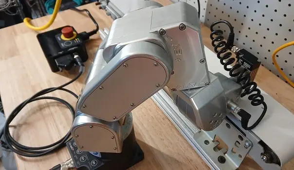 Meca500 Robot Kolu